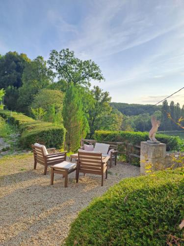 485242875 Logis Hotels Domaine du Châtelard