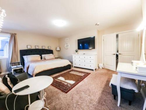Inspired Stay close to Niagara *4B & 2King Beds*, Niagara