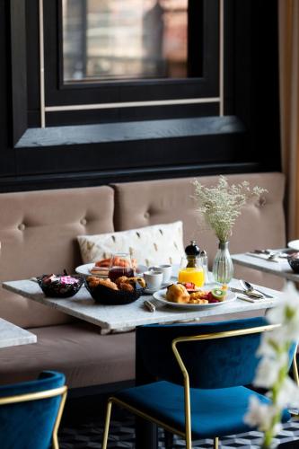 Nourriture et boissons, Hôtel Restaurant le Touring - Teritoria (Hotel Restaurant le Touring - Teritoria) in Saint Raphaël