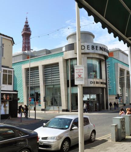 Cheers Hotel – Blackpool
