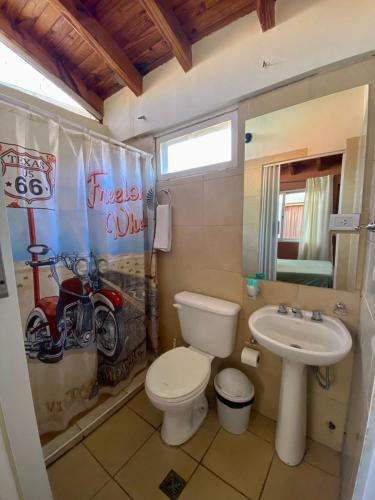 Double Room with Private Bathroom image 1