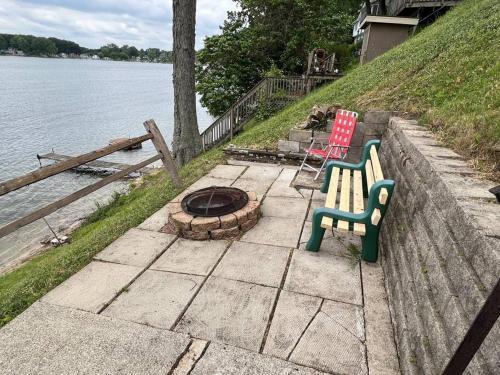 Lakin' It Easy in Vistula (IN)