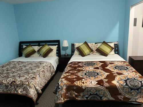 Dalatbnb VIP suite in Surrey, Canada