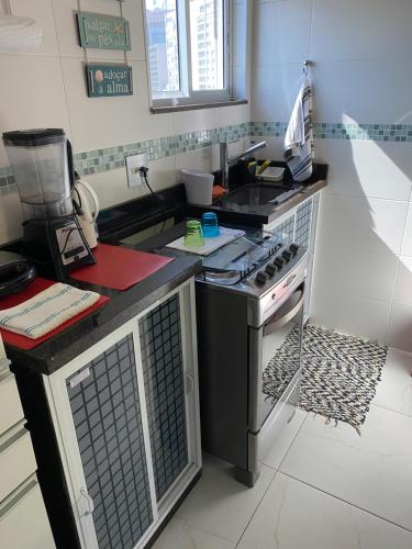 Kitchen, Fioravante's Apartment in Saude