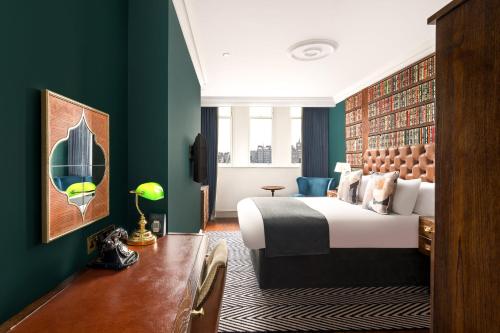 room detail thumbnail 0