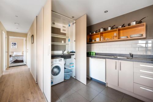 Criffel Garden Apartment - image 3