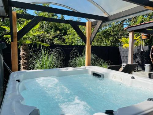 bubbelbad, Vakantiehuis de Heide in Bergen Op Zoom