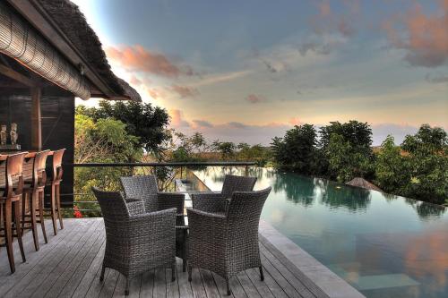 Royal Aventus Villa Uluwatu, Bali