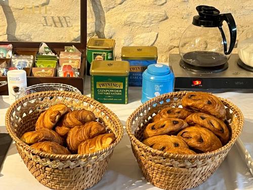 Chateau Du Four De Vaux - image 2