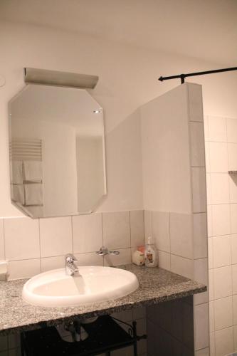 因斯布鲁克迈诺特金克朗酒店