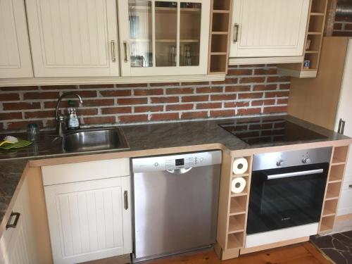 keuken, Charmig Ölandsgård (Charmig Olandsgard) in Kopingsvik
