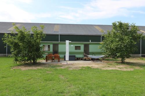  De Zuidvliet Chalet 2 in Wolphaartsdijk