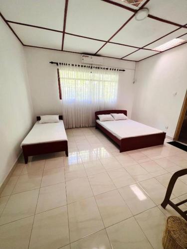 Triple Room image 6