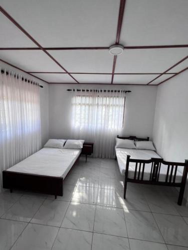 Family Room image 4