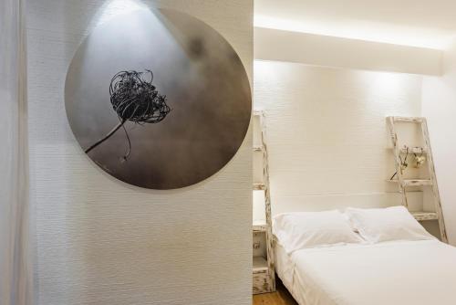 Standard Suite image 10