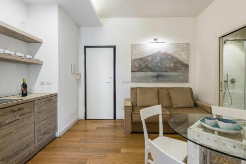 Standard Suite image 5