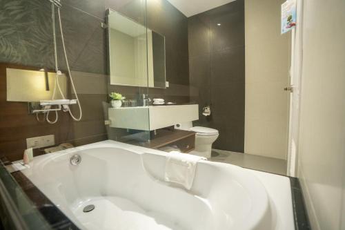 My Way Hotel & Residence Ha Noi