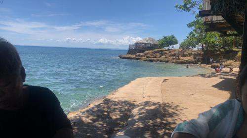 Seabreeze Beach House Fronting the sea and near to Danao Port