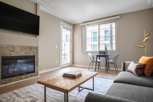 1BR Playa Del Rey GymPool 5min to beach LAX-298 in Los Angeles, USA