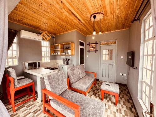 Where Comfort meets Cozy