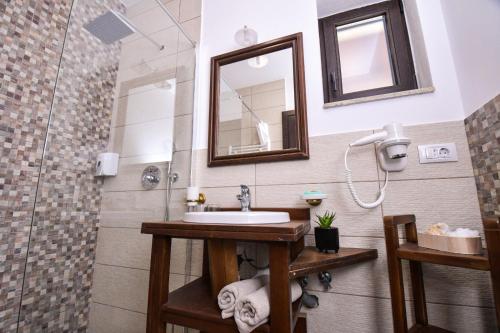 Hotel Yara - image 6