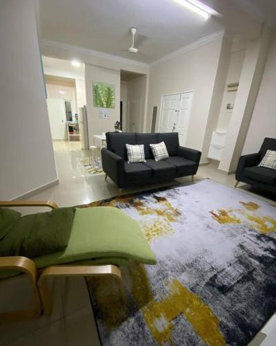 B&B Shah Alam - FaZie Homestay Seri Nuang - Bed and Breakfast Shah Alam