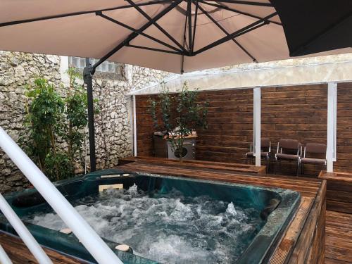 maison blanche chambre d'hôte Eymet