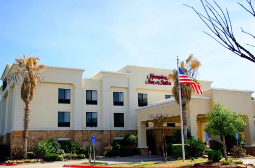 Hampton Inn & Suites College Station