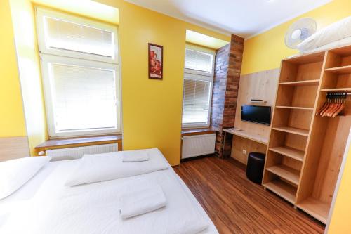 Do Step Inn – Hotel & Hostel - image 4