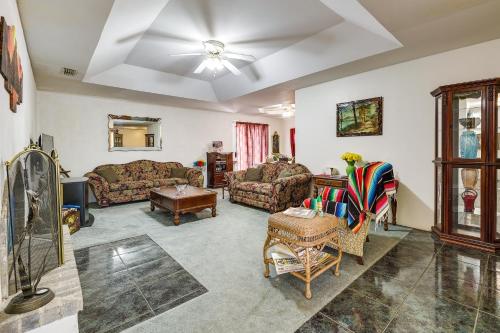 Remote Pet-Friendly Harlingen House!