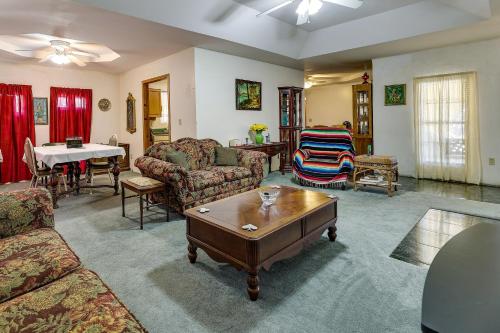 Remote Pet-Friendly Harlingen House!