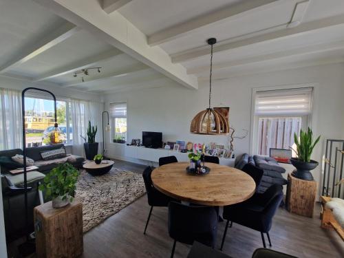  Sfeervol huis nabij het centrum van Harlingen in Harlingen