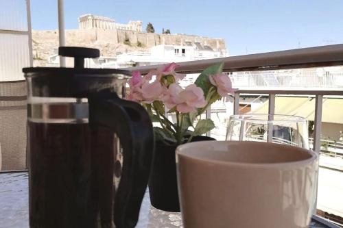 Acropolis Area Flat with Parthenon Views, Athens (photo 3)