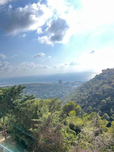 Simply with love-haifa, Hajfa