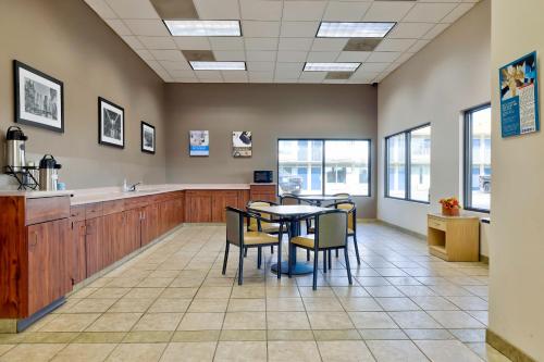 Lobby, Studio 6  Effingham, IL in Effingham (IL)