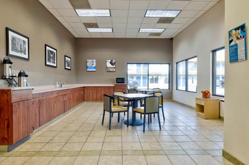 Facilities, Motel 6 Effingham, IL in Effingham (IL)