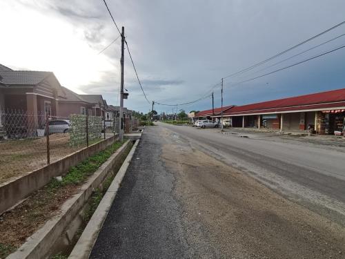 Widok, FIYA ViLA HOMESTAY in Ketereh