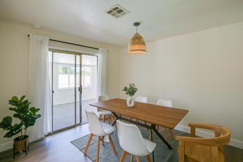 Westminster Oasis with Pool and Gas Grill! in Westminster, USA