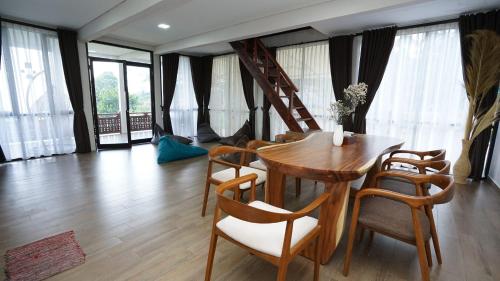 Tiris Pisan Glamping & Resort Puncak