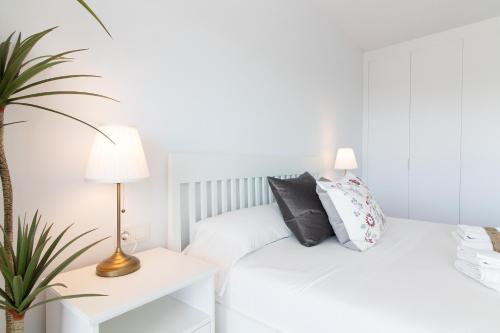 Global Vacacional, Bonito apartamento con terraza en Gran Canet, Canet de Berenguer (fotografie 11)