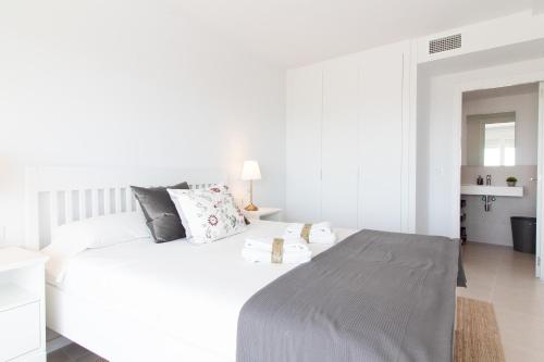 Global Vacacional, Bonito apartamento con terraza en Gran Canet, Canet de Berenguer (fotografie 10)