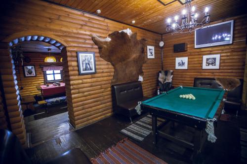 Avsteria Hotel