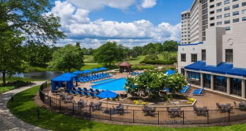 Hilton Chicago Oak Brook Hills Resort&Conference Center - Accommodation - Oak Brook