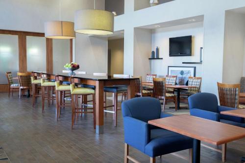 Hampton Inn & Suites Chicago Deer Park