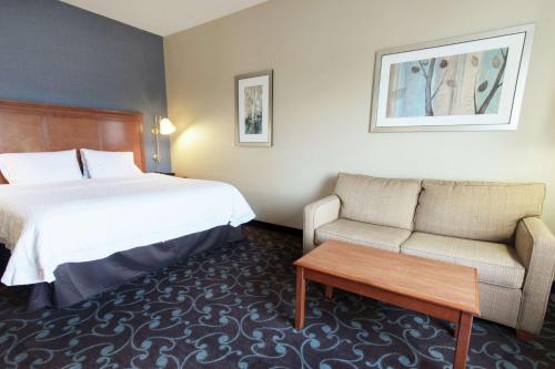 Hampton Inn By Hilton & Suites Chicago Deer Park