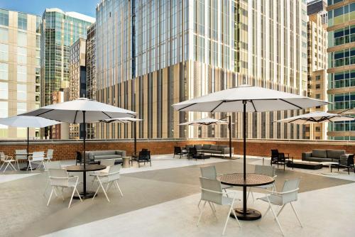 Hilton Grand Vacations Club Chicago Magnificent Mile in Chicago, USA