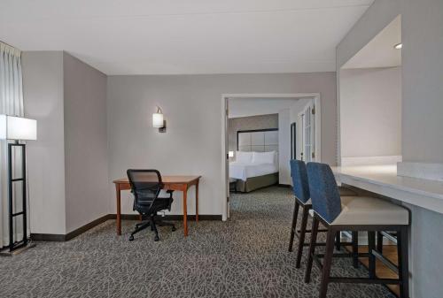 Homewood Suites by Hilton Chicago-Lincolnshire