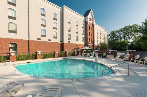 Hampton Inn Belmont at Montcross