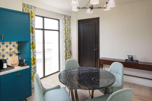 Canopy By Hilton Charlotte SouthPark - image 2