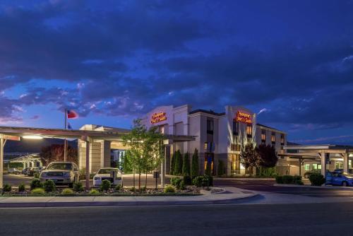 Hampton Inn & Suites Carson City